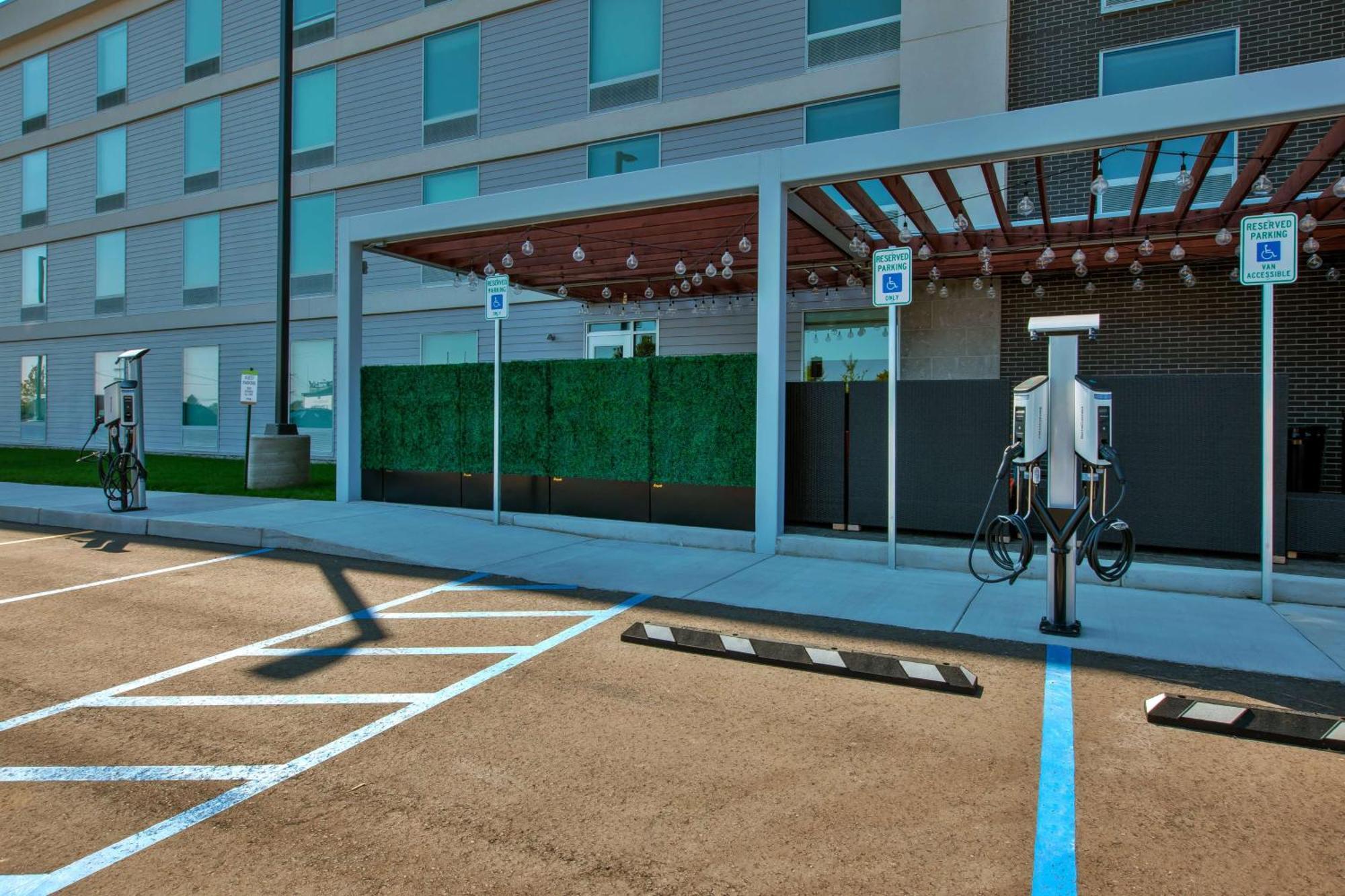 Home2 Suites By Hilton Grand Rapids South Byron Center Extérieur photo
